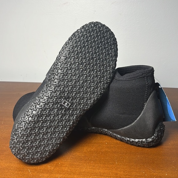 NeoSport Wetsuits 3mm Low Top Boot - Picture 7 of 7